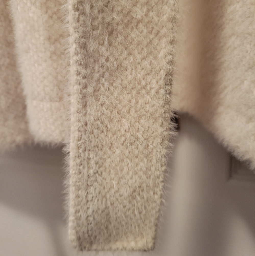Beautiful off-white/cream Calvin Klein dress coat.New w/o tags